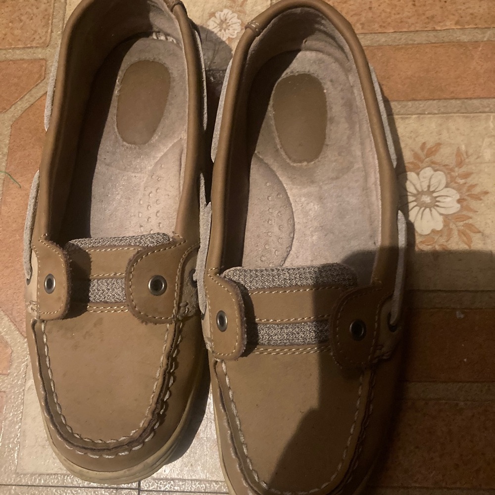 Boat shoes